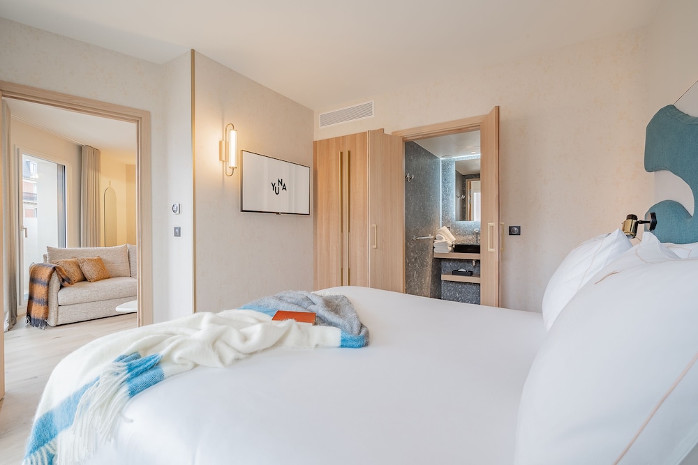 1 Bedroom Apartment Premium with balcony - 35m2 photo 2