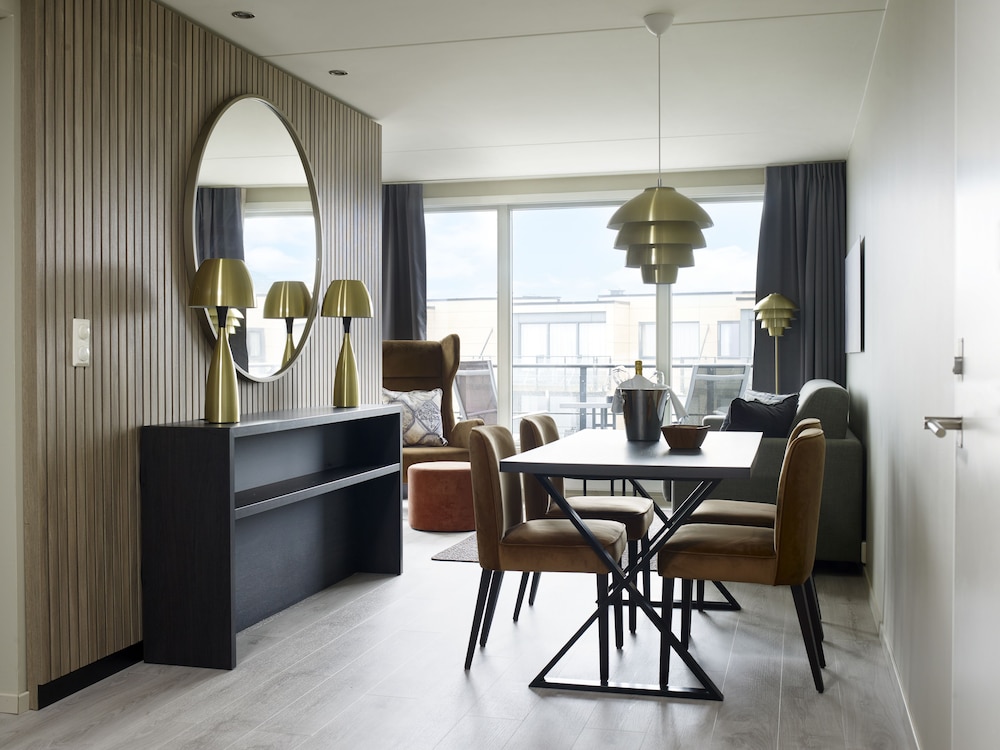 Suite with Balcony - Photo 3