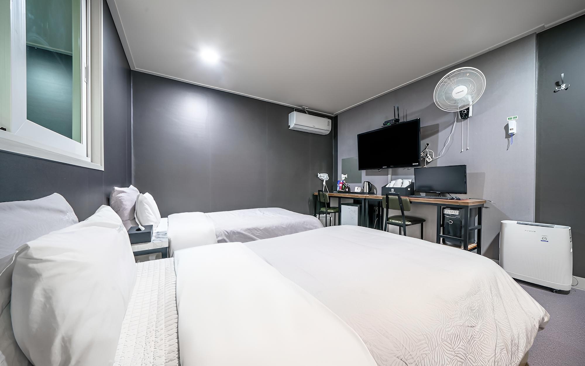 Room (Twin (additional charge for consecuti) - Photo 4