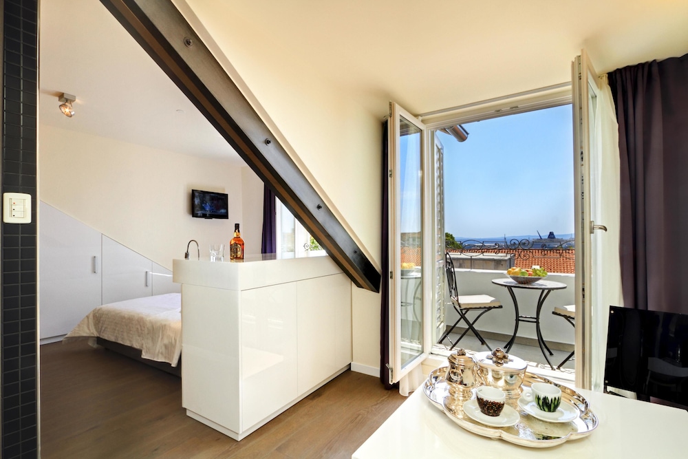Deluxe Double Room, Sea View photo 1