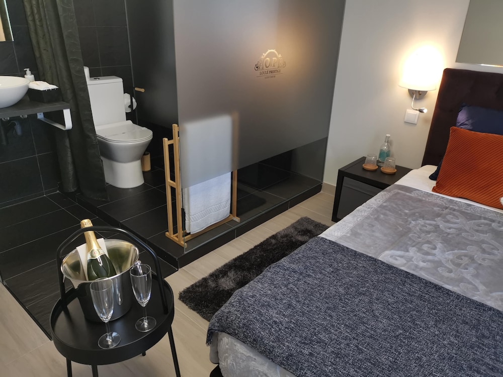 Deluxe Suite, Balcony (6) photo 3