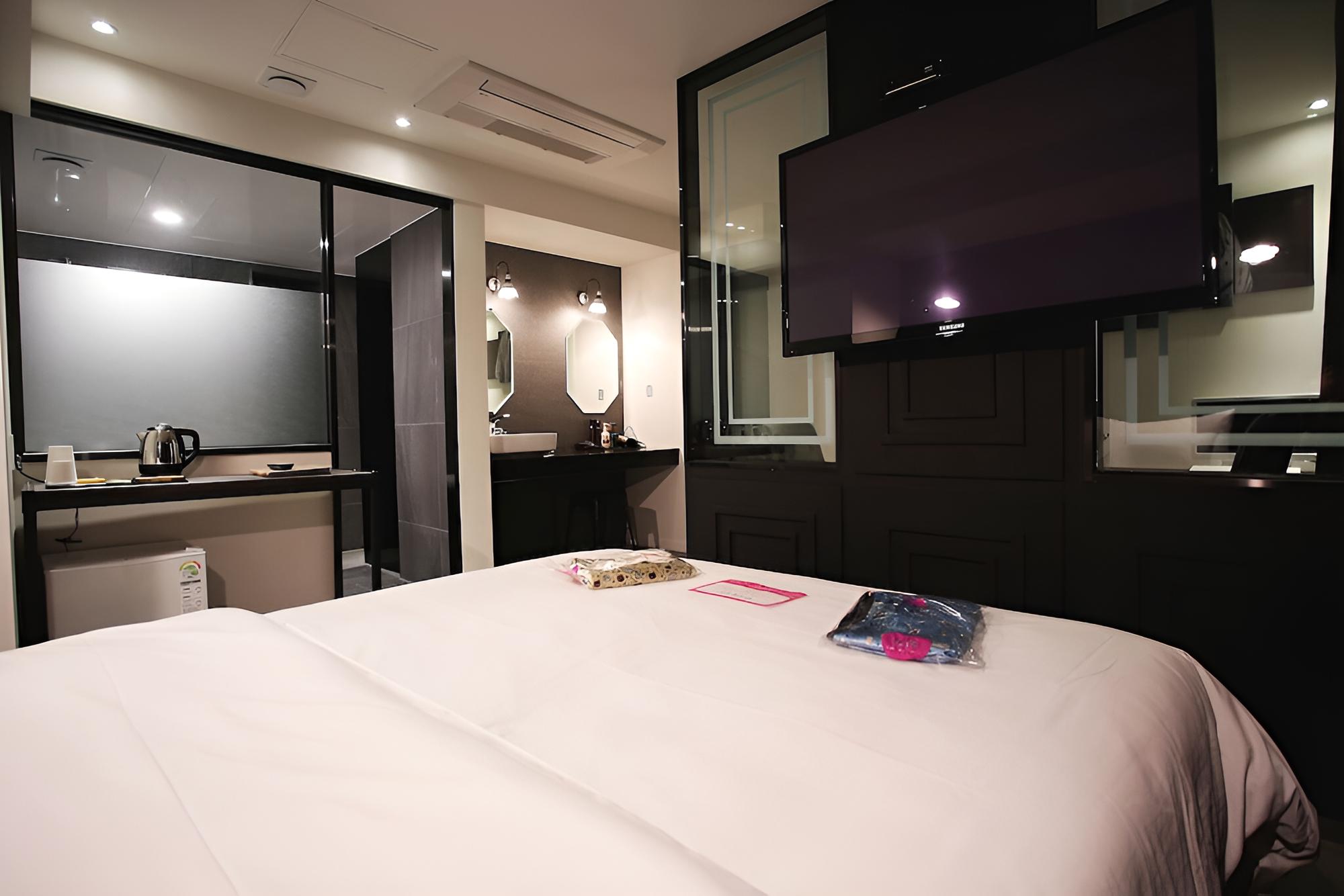Room (Vip) - Photo 9
