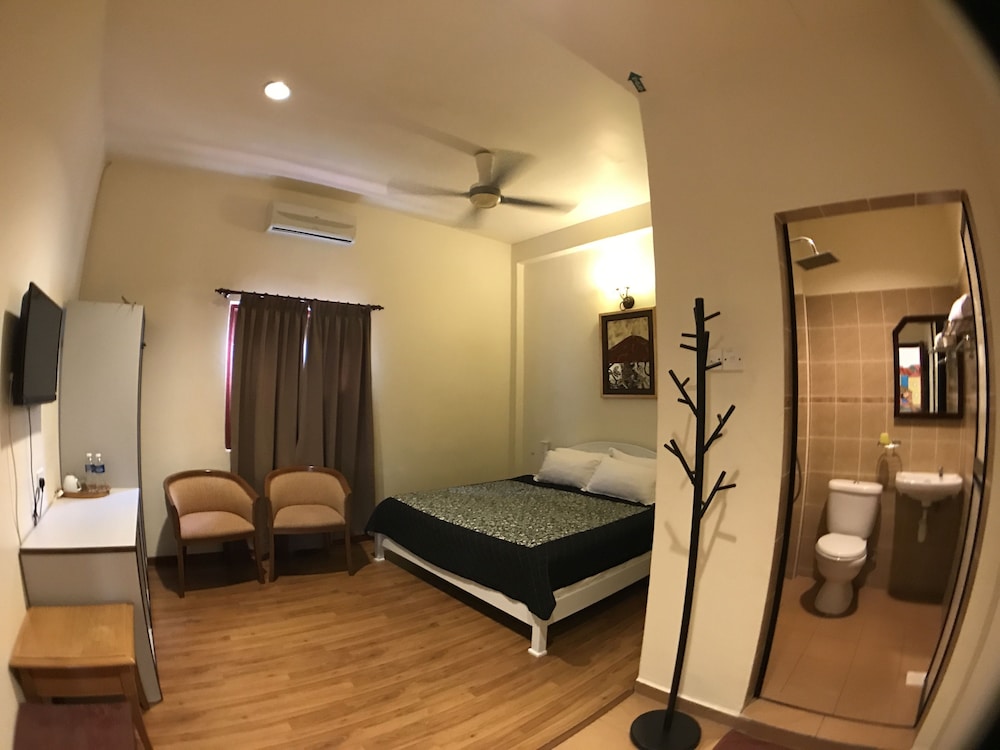 Deluxe Double Room photo 2