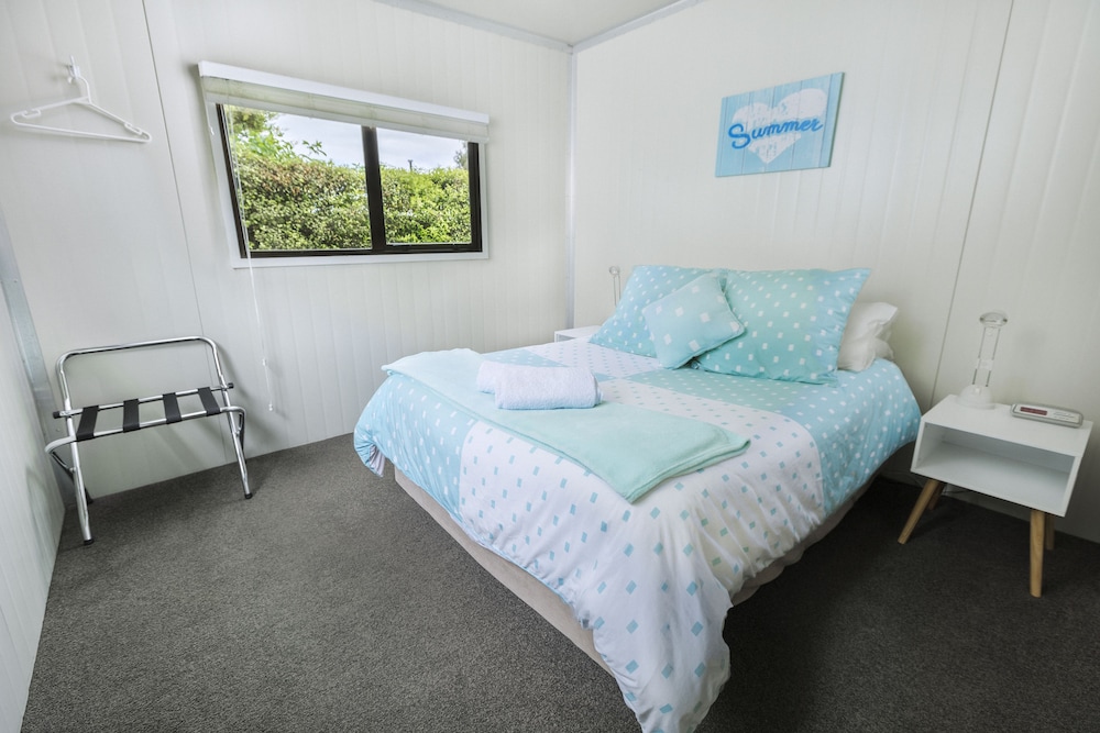 Self Contained Unit 20