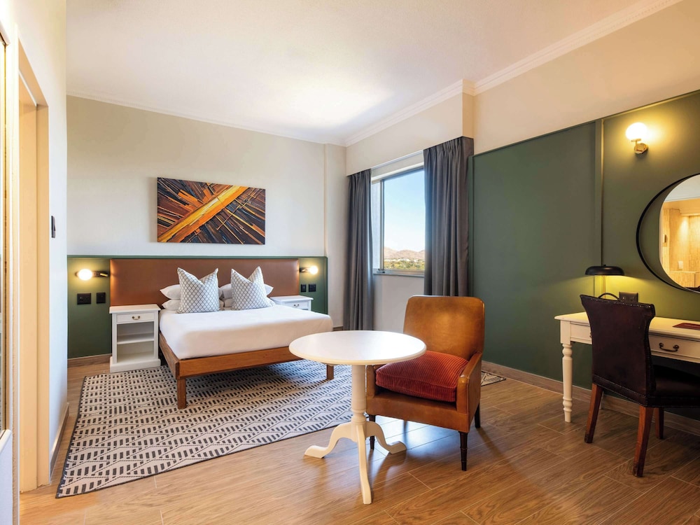 Classic Room, 1 Double Bed, Pool View - Photo 3