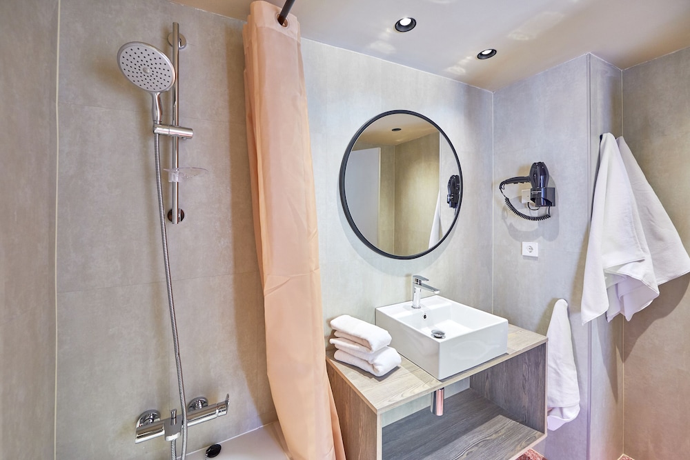 Superior Double Room, Balcony (Bed & Unlimited Brunch) - Photo 5
