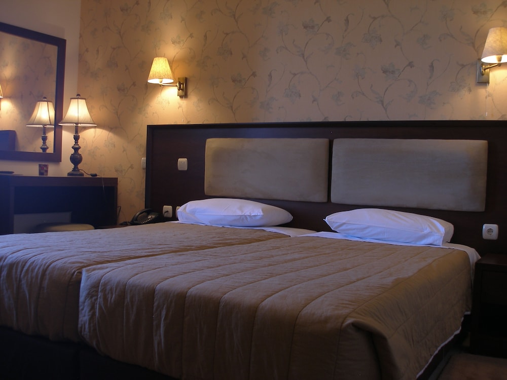 Standard Double or Twin Room, 1 Double or 2 Twin Beds