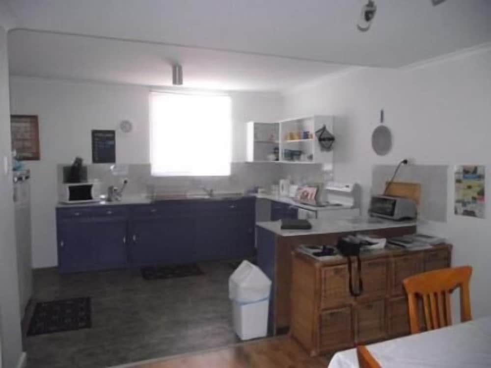 Family Cottage (1 Night Stay) photo 2