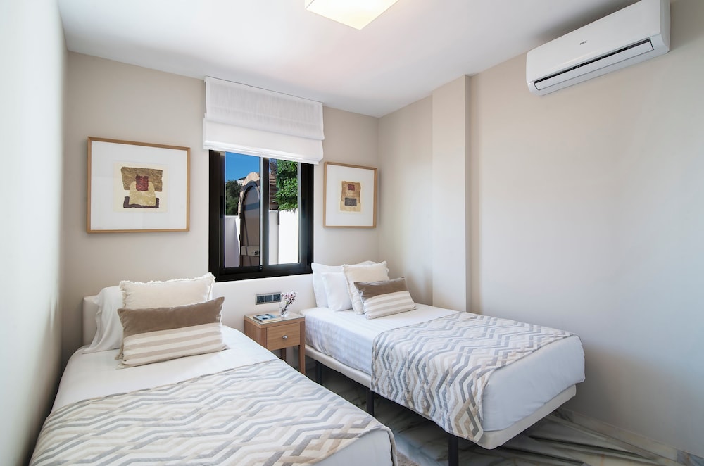 Apartamento Clásico, 3 Habitaciones, Terraza, Vista a la Playa
