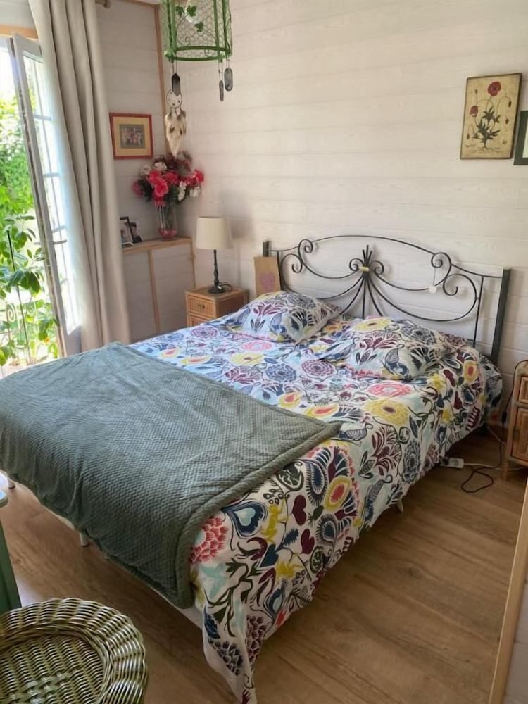 Deluxe Apartment, Garden View