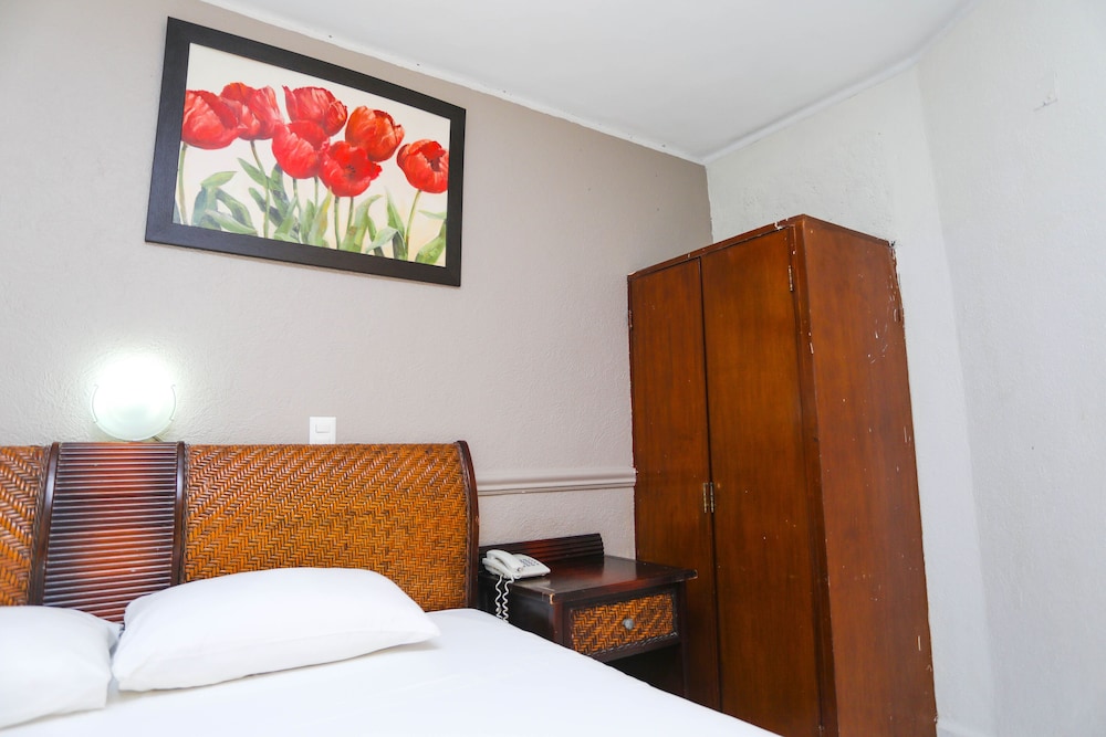 Standard Room, 1 Double Bed - Photo 13