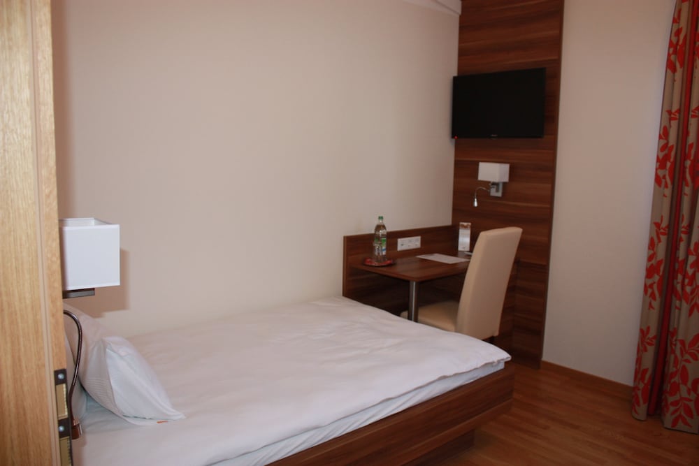 Classic Single Room photo 2