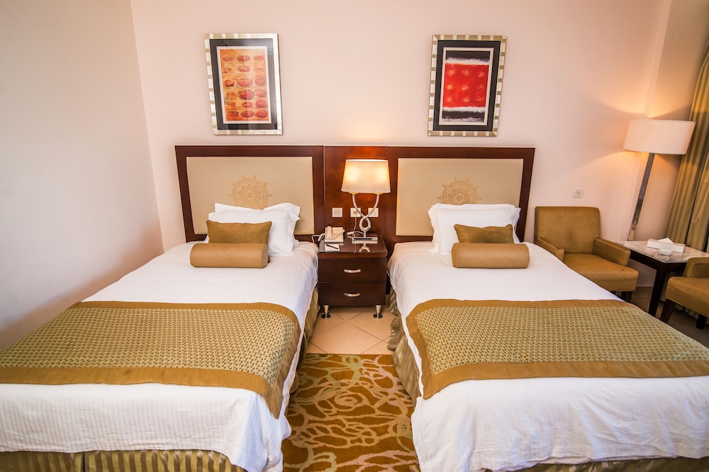 Deluxe Room with City View