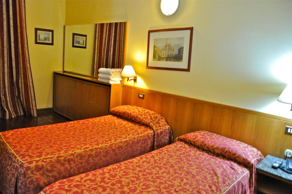 Standard Room, 2 Twin Beds