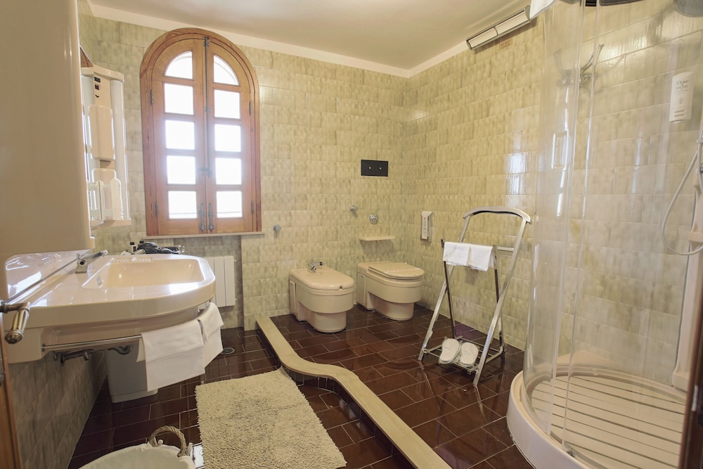 Junior Suite, Terrace, Valley View - Photo 8