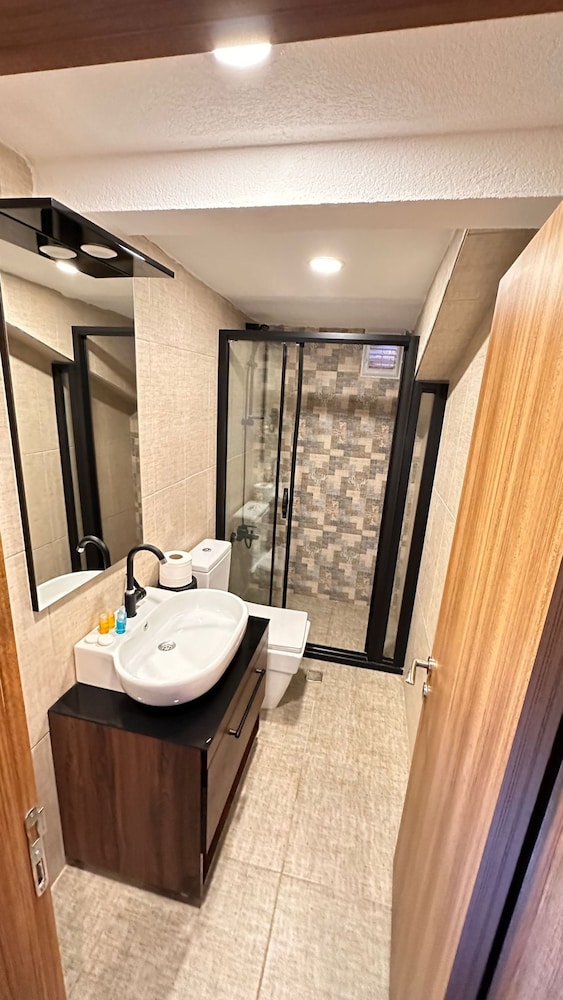 Deluxe Quadruple Room, Mountain View photo 2