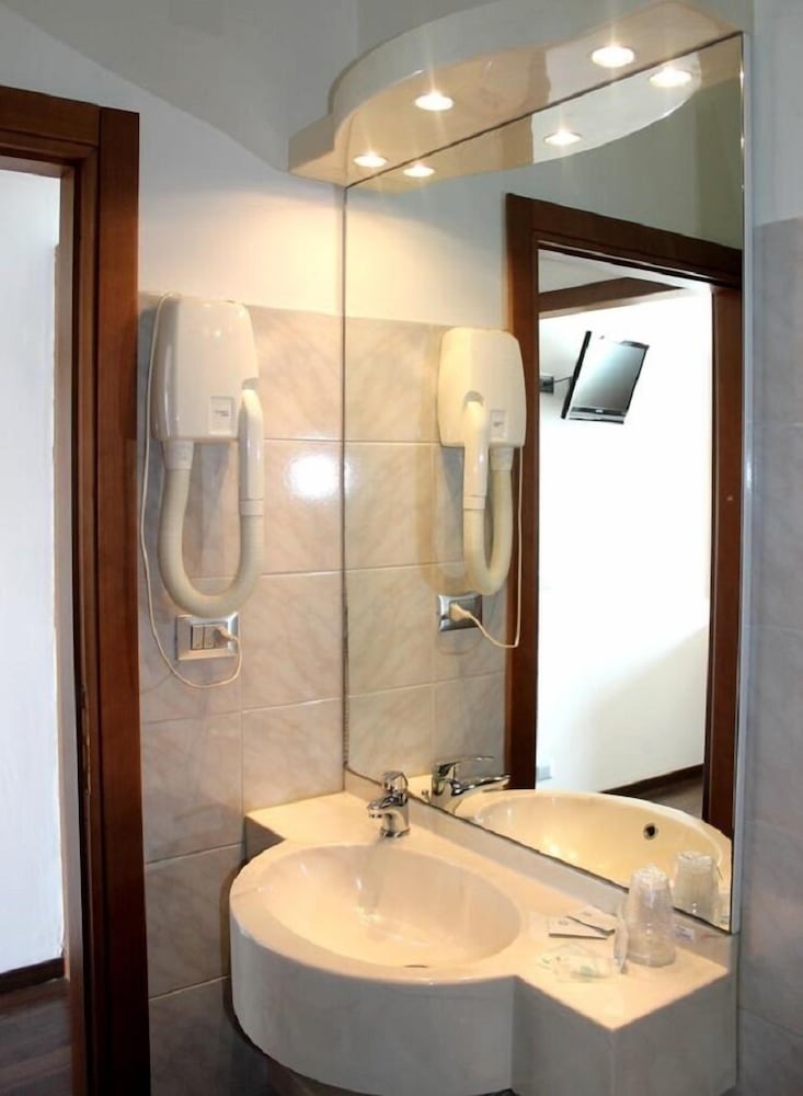 Quadruple Room, Sea View photo 3