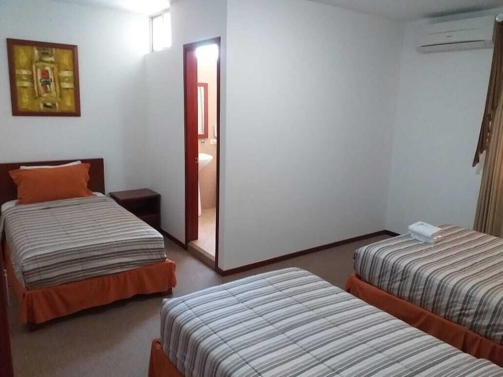Traditional Triple Room, Mixed Dorm