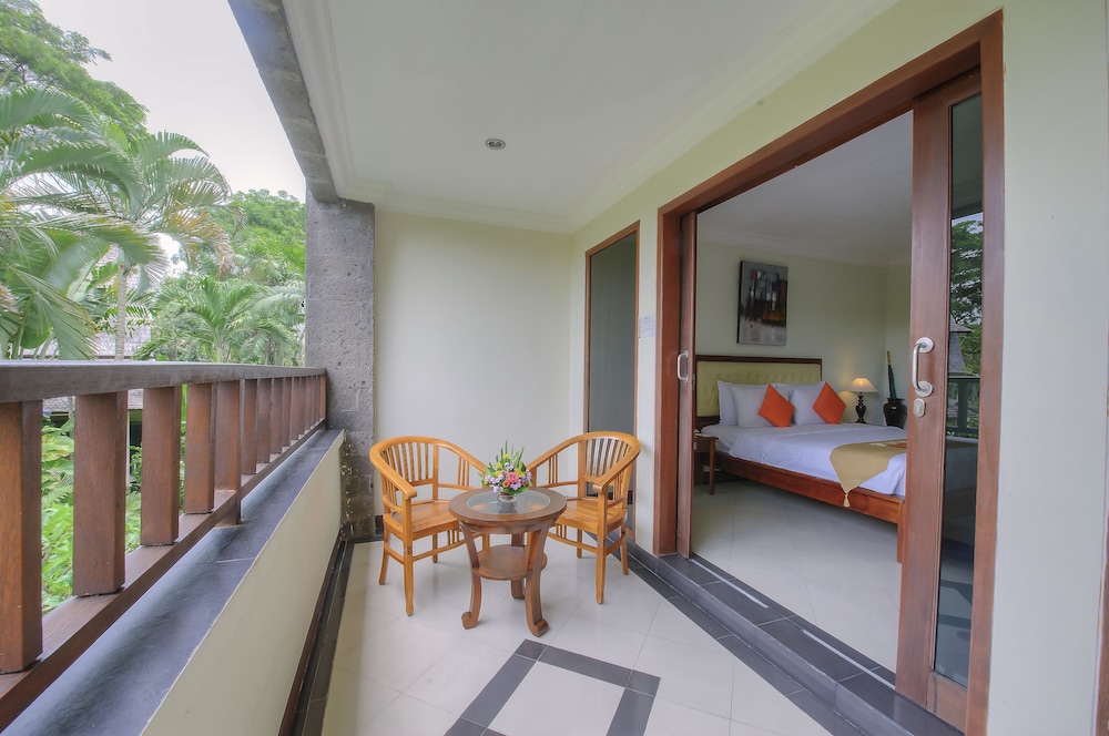Deluxe Room - Room Only - Photo 10
