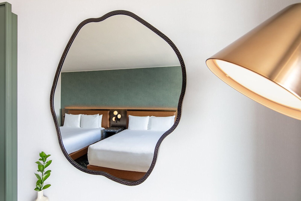 Room, 2 Queen Beds
