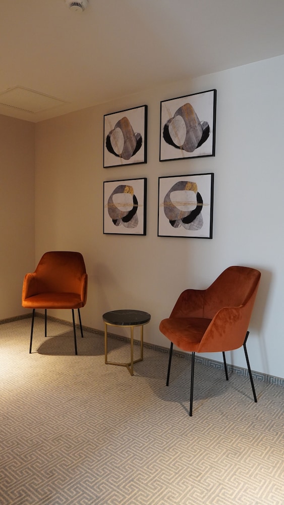 Comfort Apartment - Photo 3