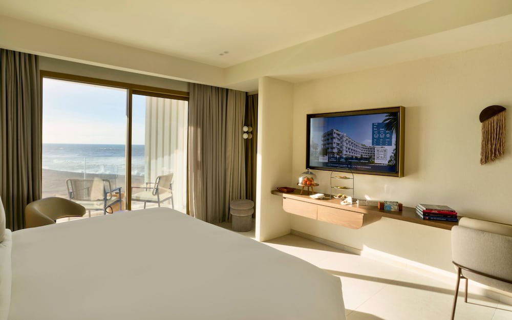 Premium Room, 1 King Bed, Ocean View