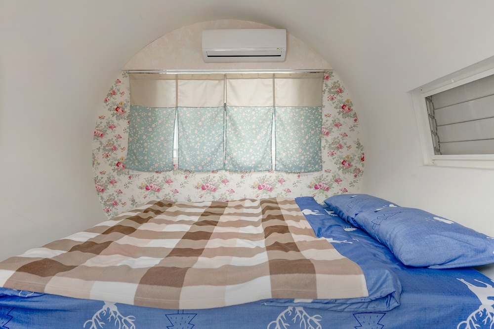 Double room with shared bathroom photo 3