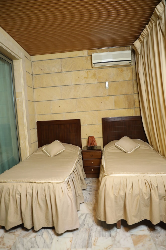 Apartment, 3 Bedrooms photo 3