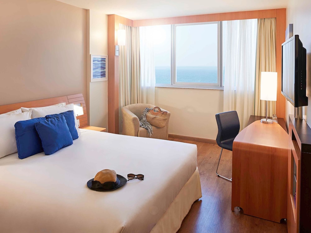 Superior Apartment, 1 Queen Bed, Sea View