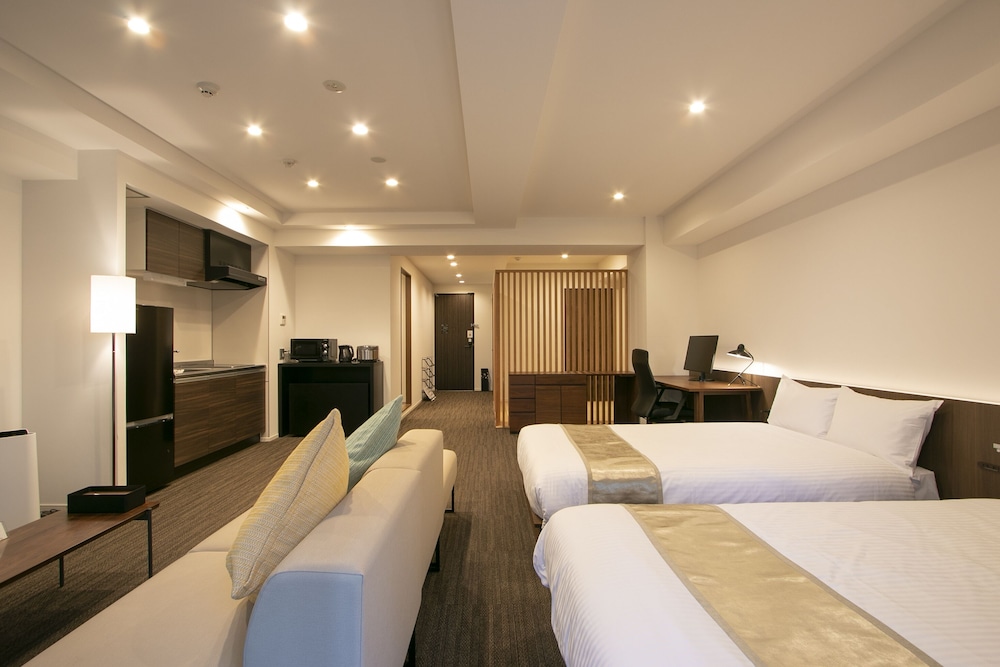 Superior Work Room (58sqm / For 6 People), Non Smoking