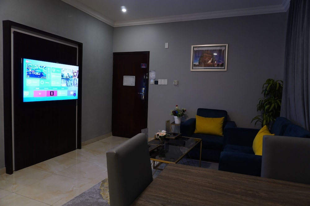 Family Apartment (One-Bedroom Apartment) - Photo 21