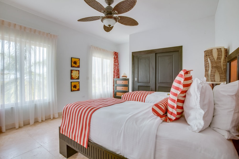 Three Bedroom Penthouse photo 2