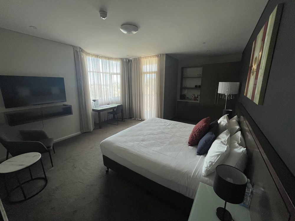 Deluxe Spa Suite with Balcony photo 3