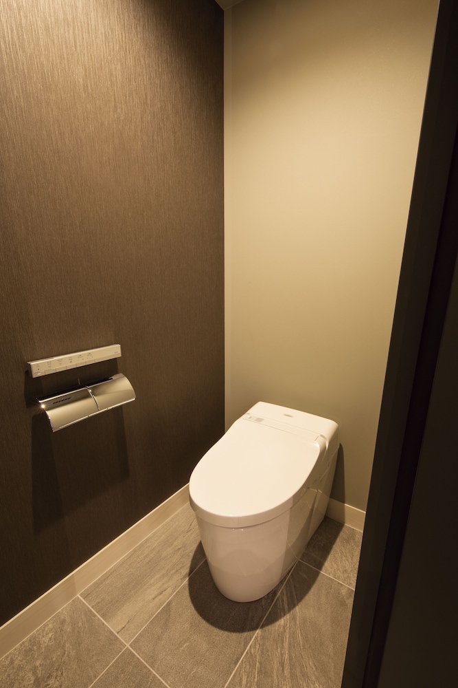 Deluxe Corner Twin Room, Non Smoking - Photo 7
