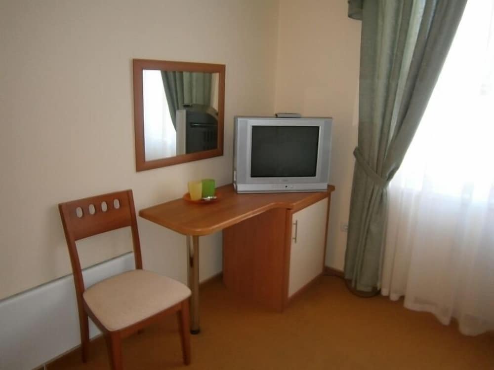Standard Twin Room photo 3