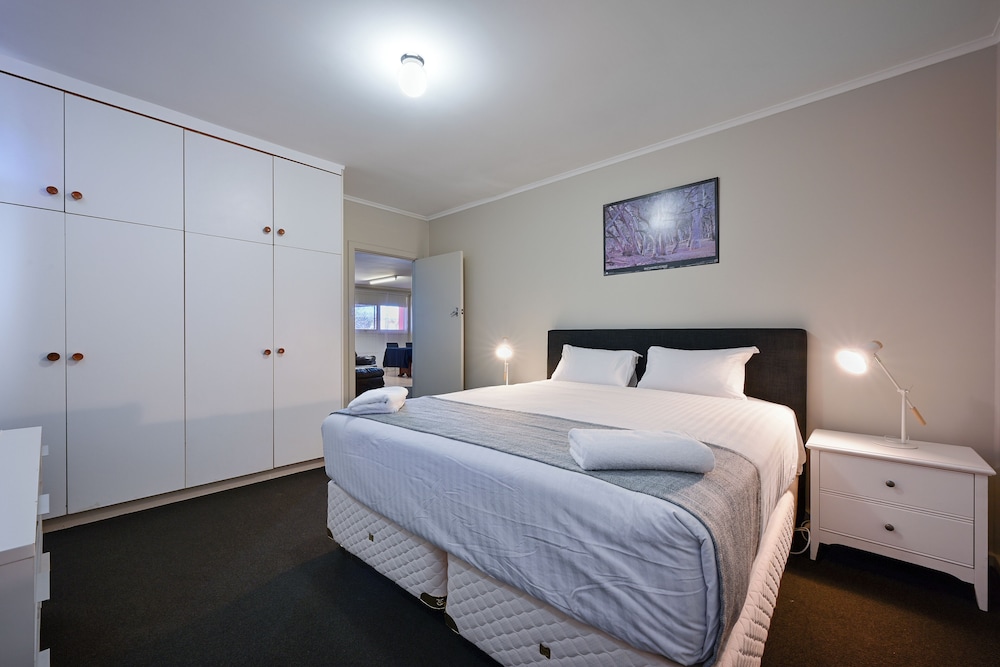 Room, Multiple Beds, Non Smoking photo 3