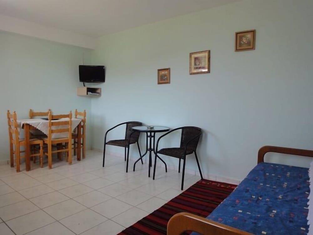 Apartment, 1 Bedroom photo 2