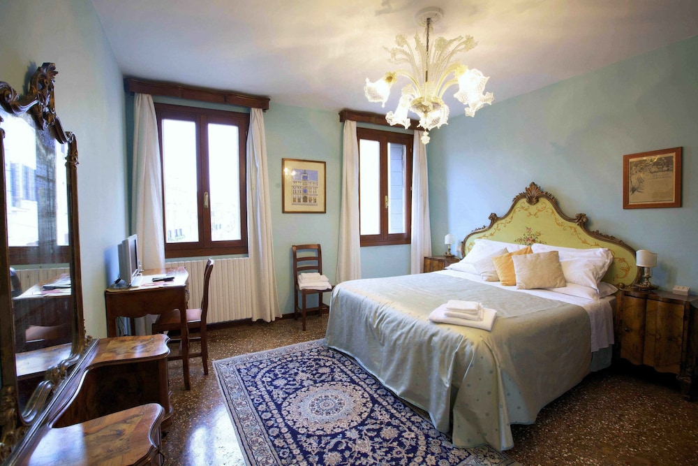 Superior Double Room photo 1