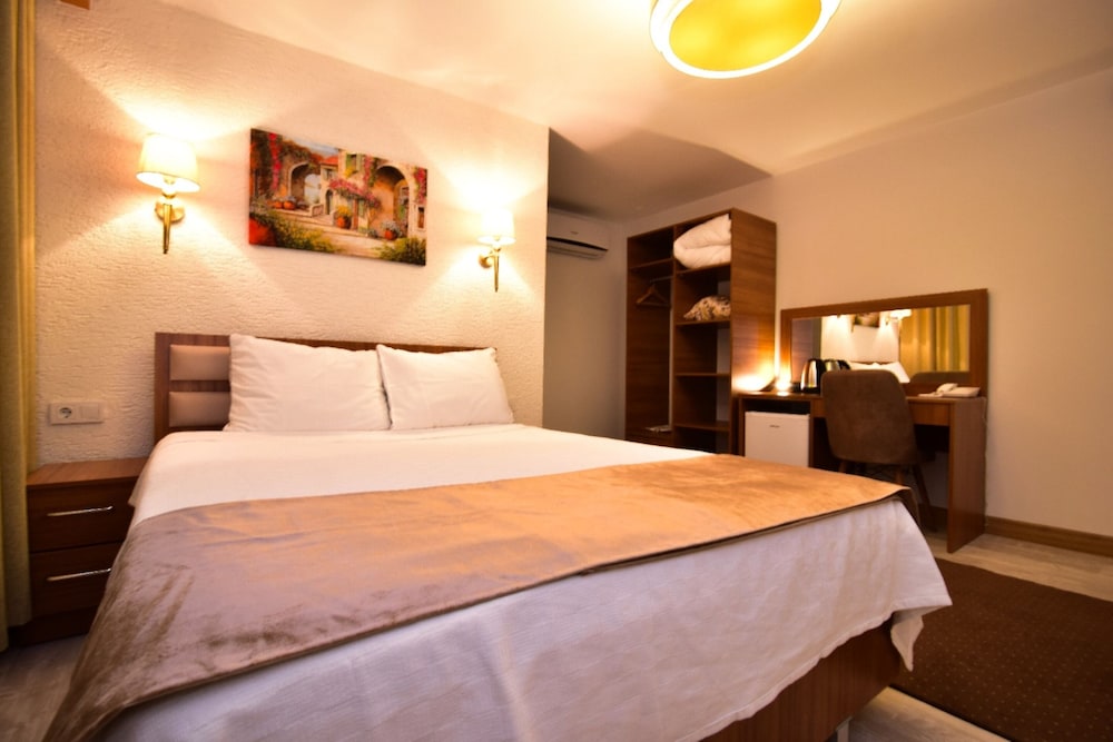Standard Room photo 1