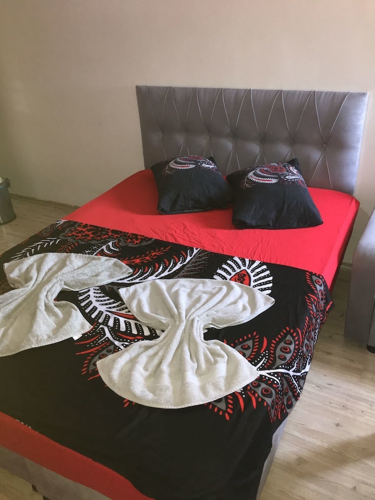 Double Room, 1 Double Bed