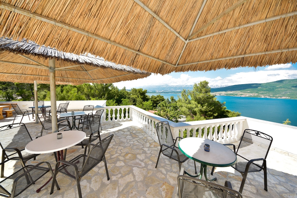 Apartment, 2 Bedrooms, Terrace, Sea View (A2) photo 2