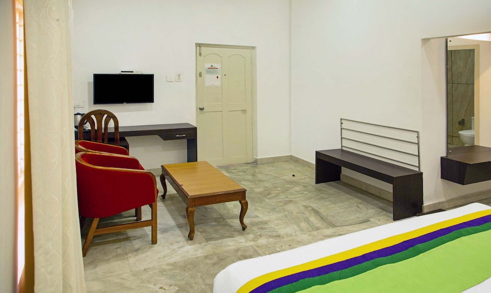 Deluxe Room - Photo 3