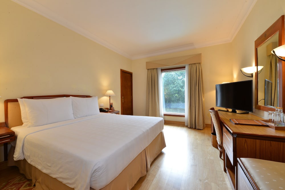 Fern Club Suite photo 1