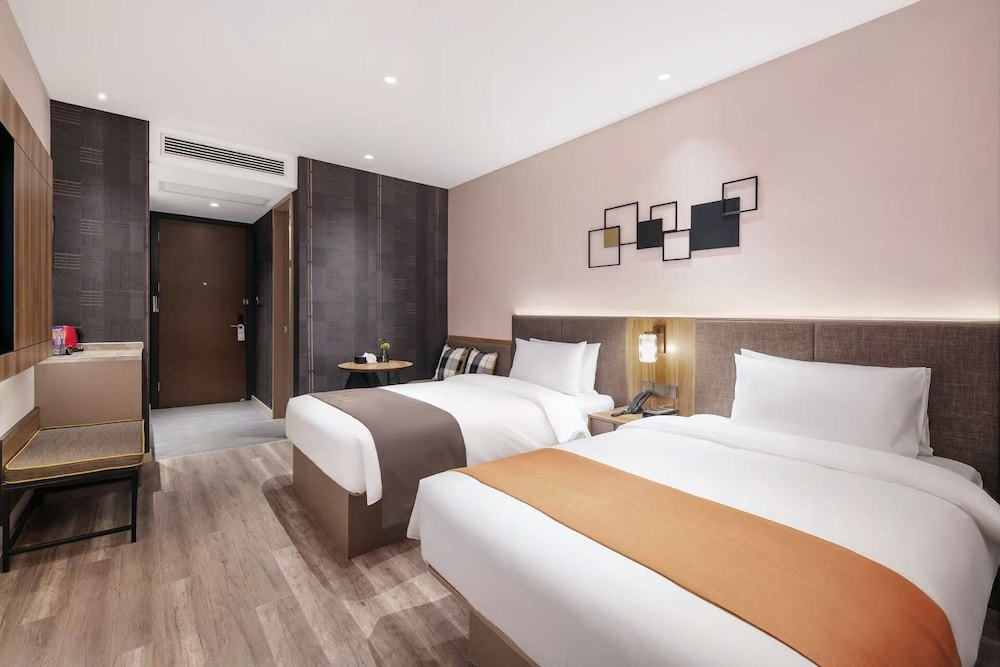 Family Twin Room