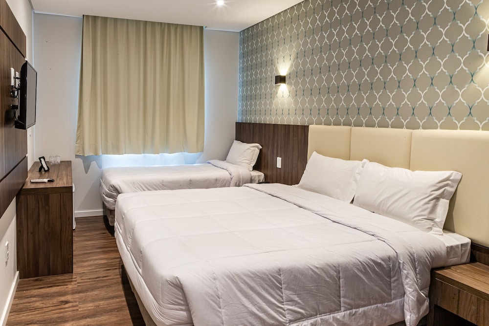 Deluxe Triple Room photo 1