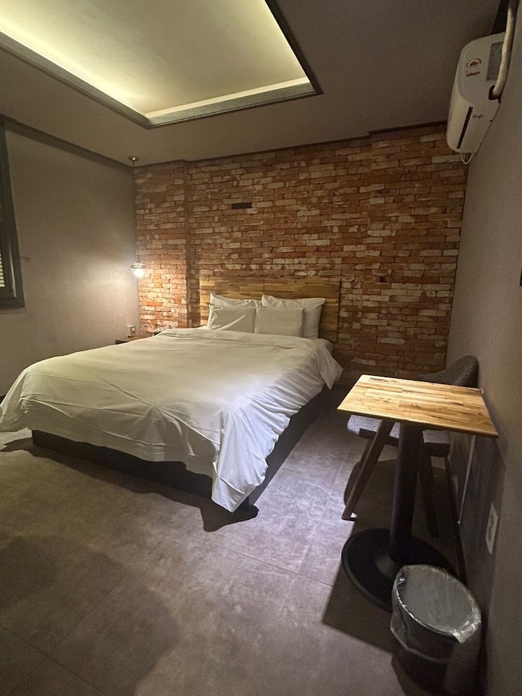 Deluxe Double Room, City View photo 1