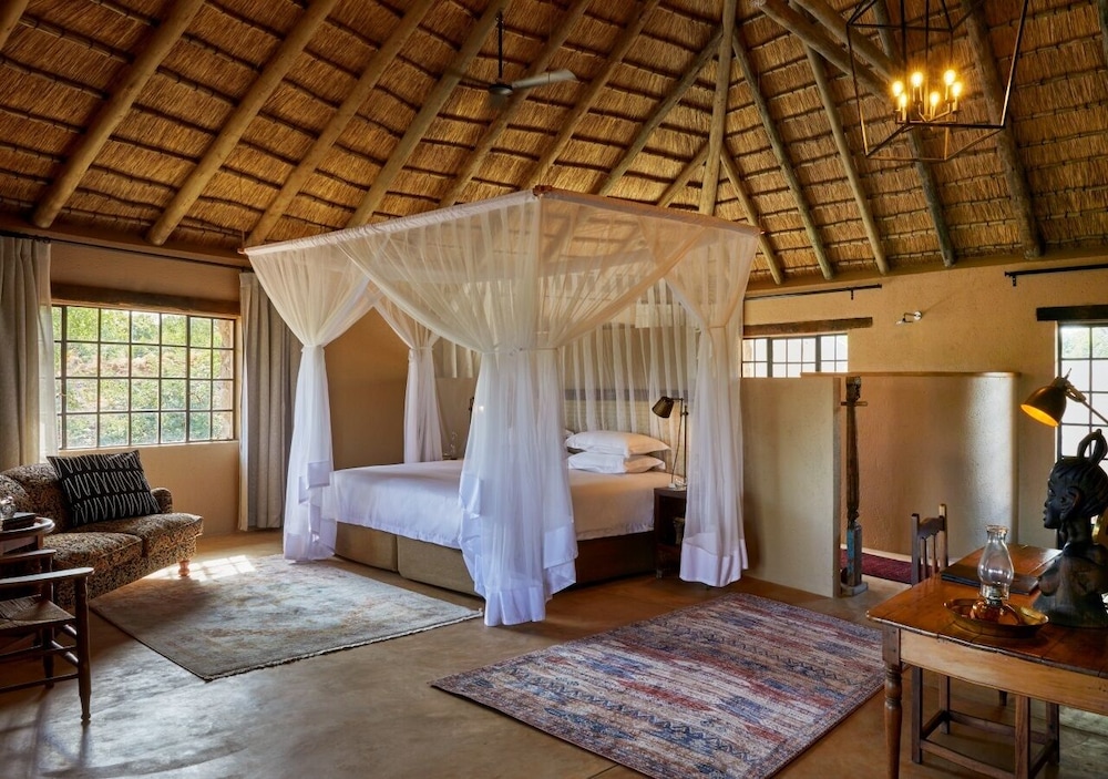 Modjadji Master Suite