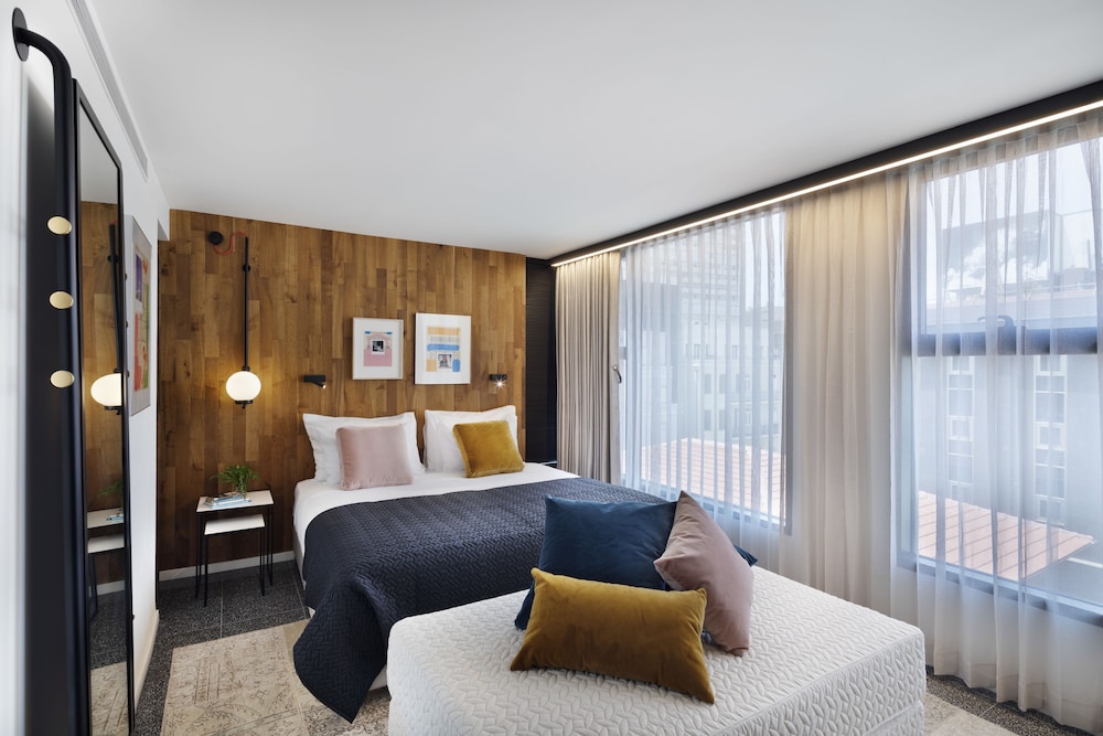 Superior Room, City View photo 1
