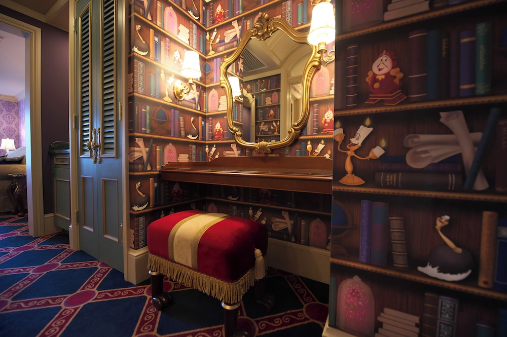 Character Disney's Beauty and the Beast Room (1st-9th Floors/Non Smoking) photo 2