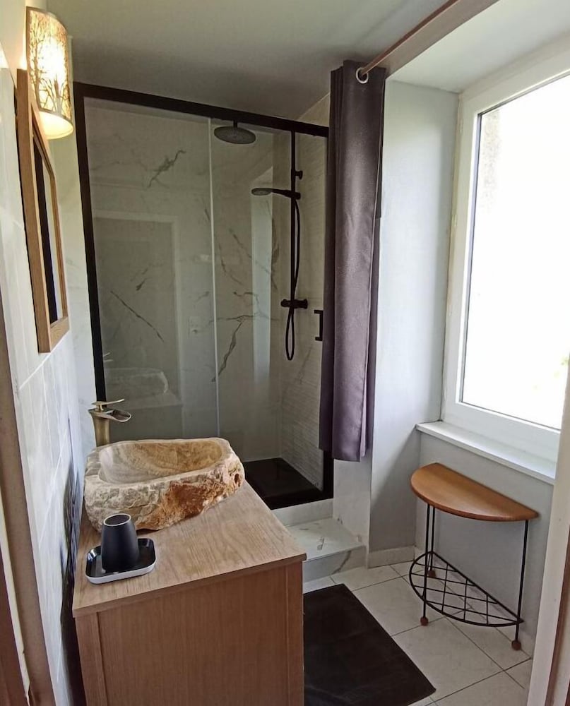 Family Studio, Multiple Beds, Non Smoking, Garden View photo 2